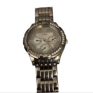 GUESS Women's G12557L Status-In-The-Round Crystal Silver Sport Weekday Watch